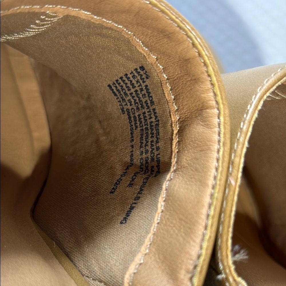 Universal Thread Tan Mules with Rounded Toe and Platform Sole - Picture 2 of 8